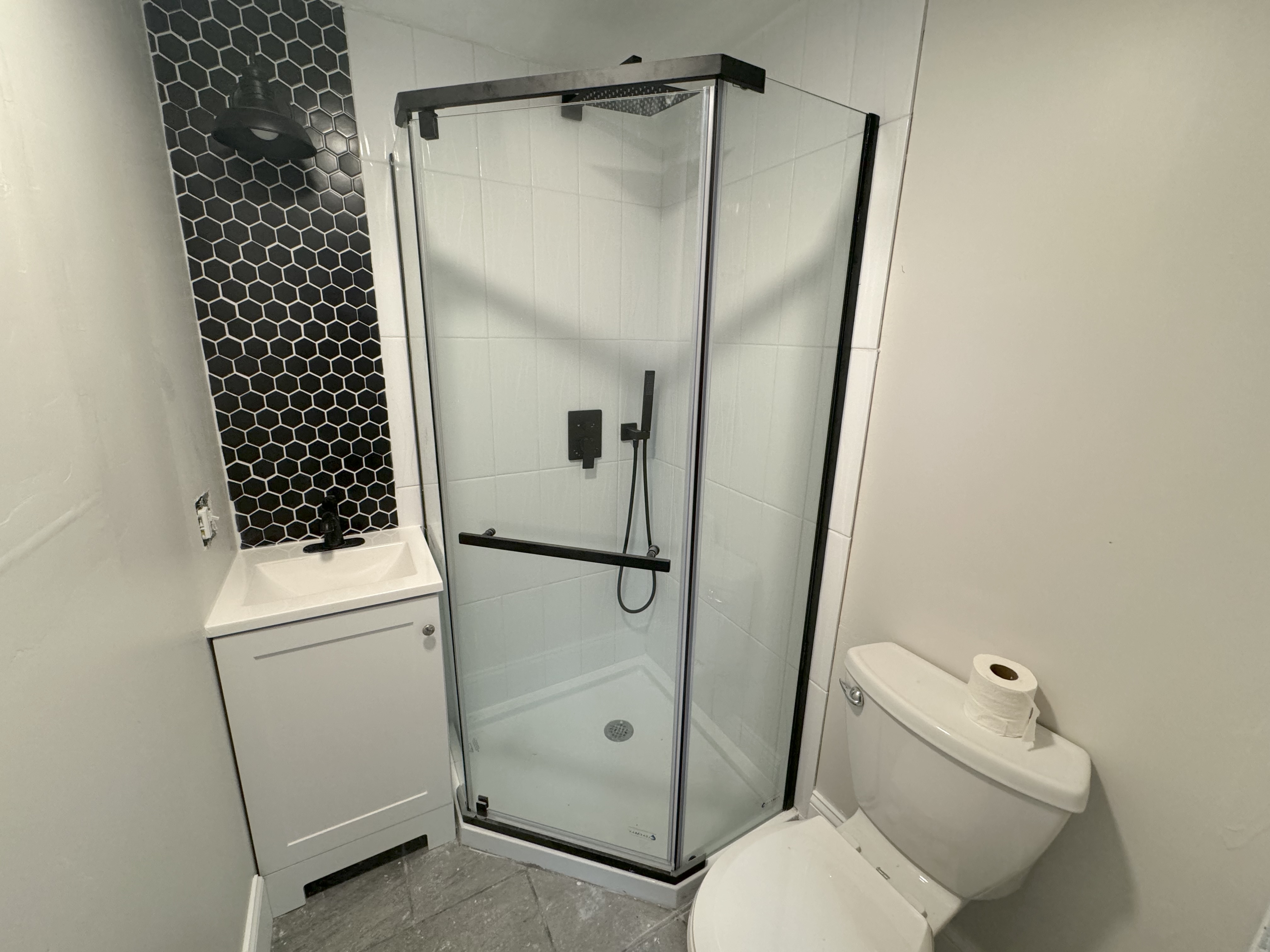 Photos of apartment on Academy Hill,Boston MA 02135