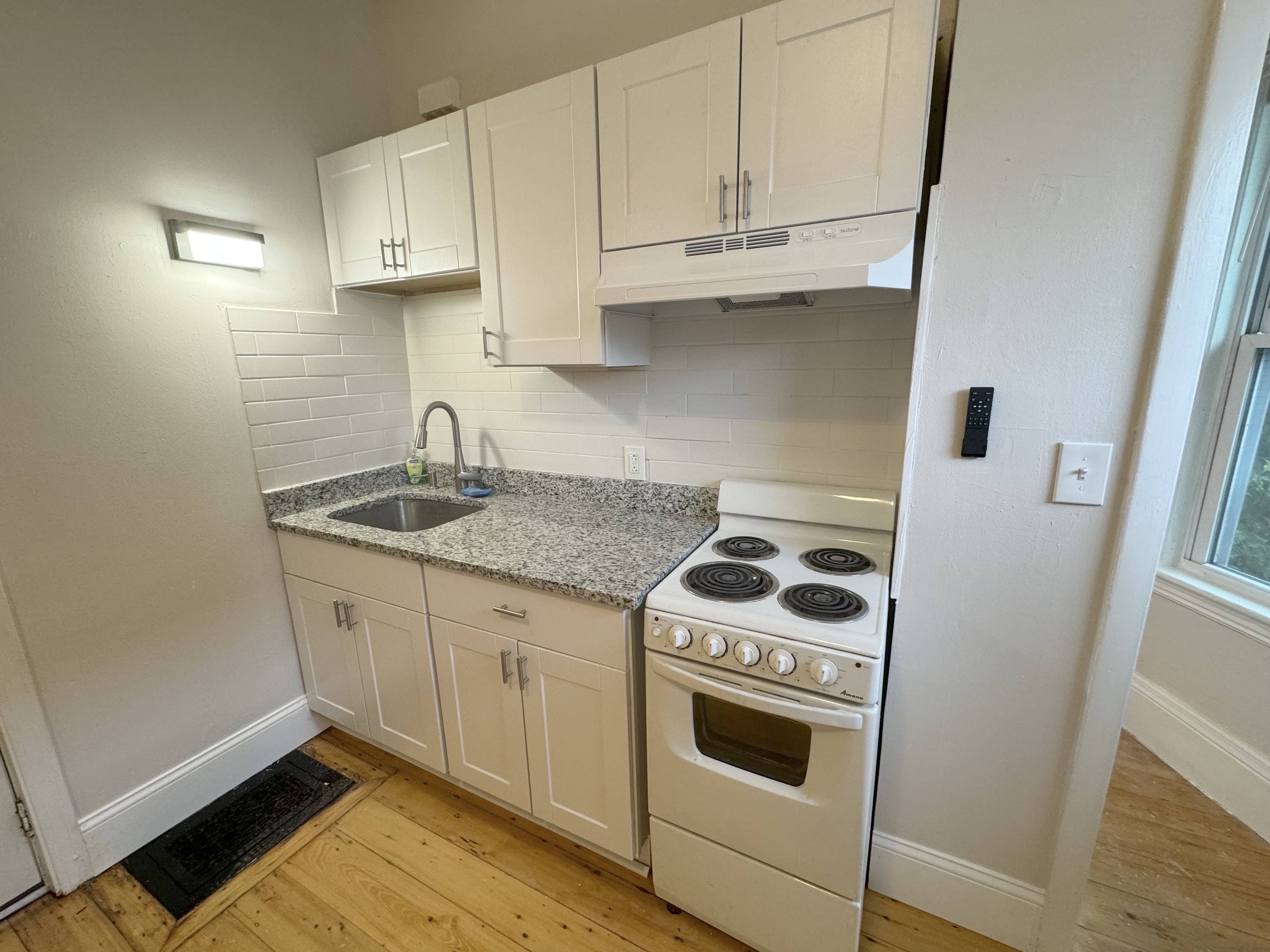Photos of apartment on Academy Hill,Boston MA 02135