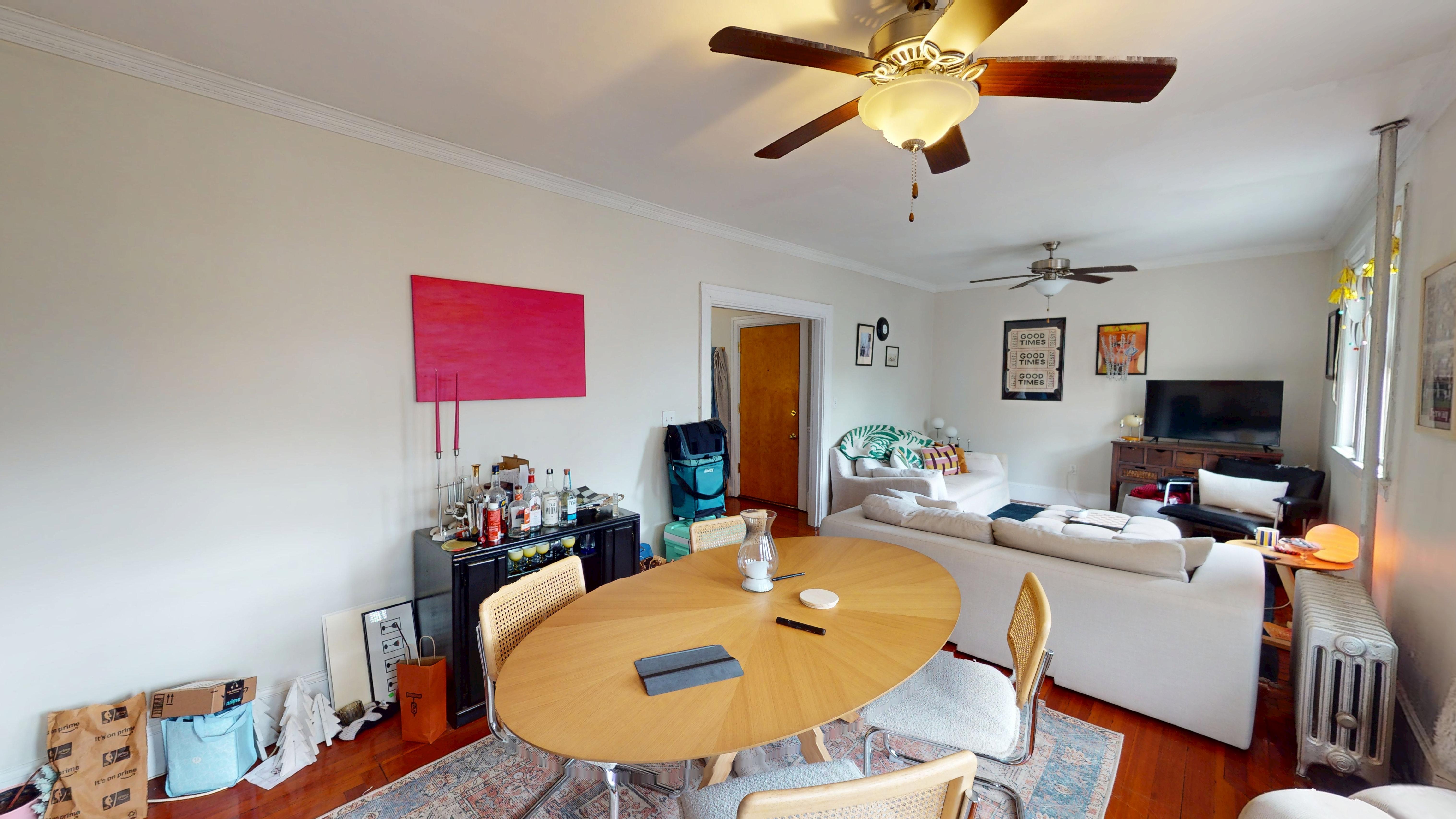 Photos of apartment on Beacon St.,Brookline MA 02446