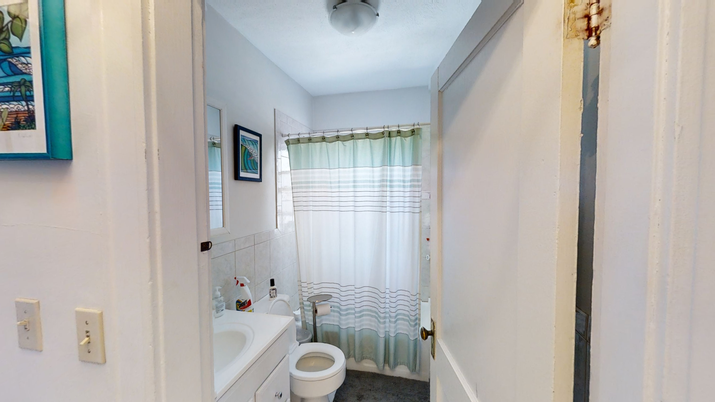 Photos of apartment on Commonwealth Ave.,Boston MA 02135