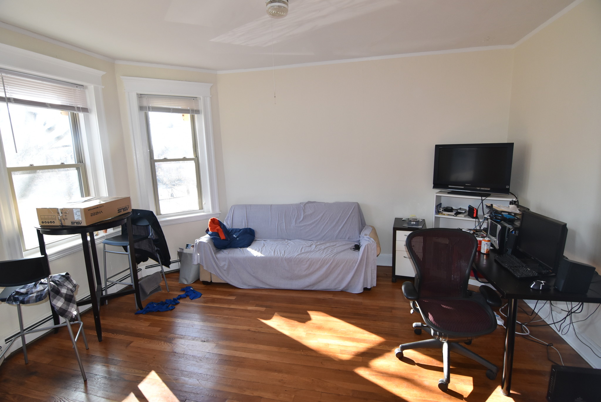 Photos of apartment on Commonwealth Ave.,Boston MA 02135