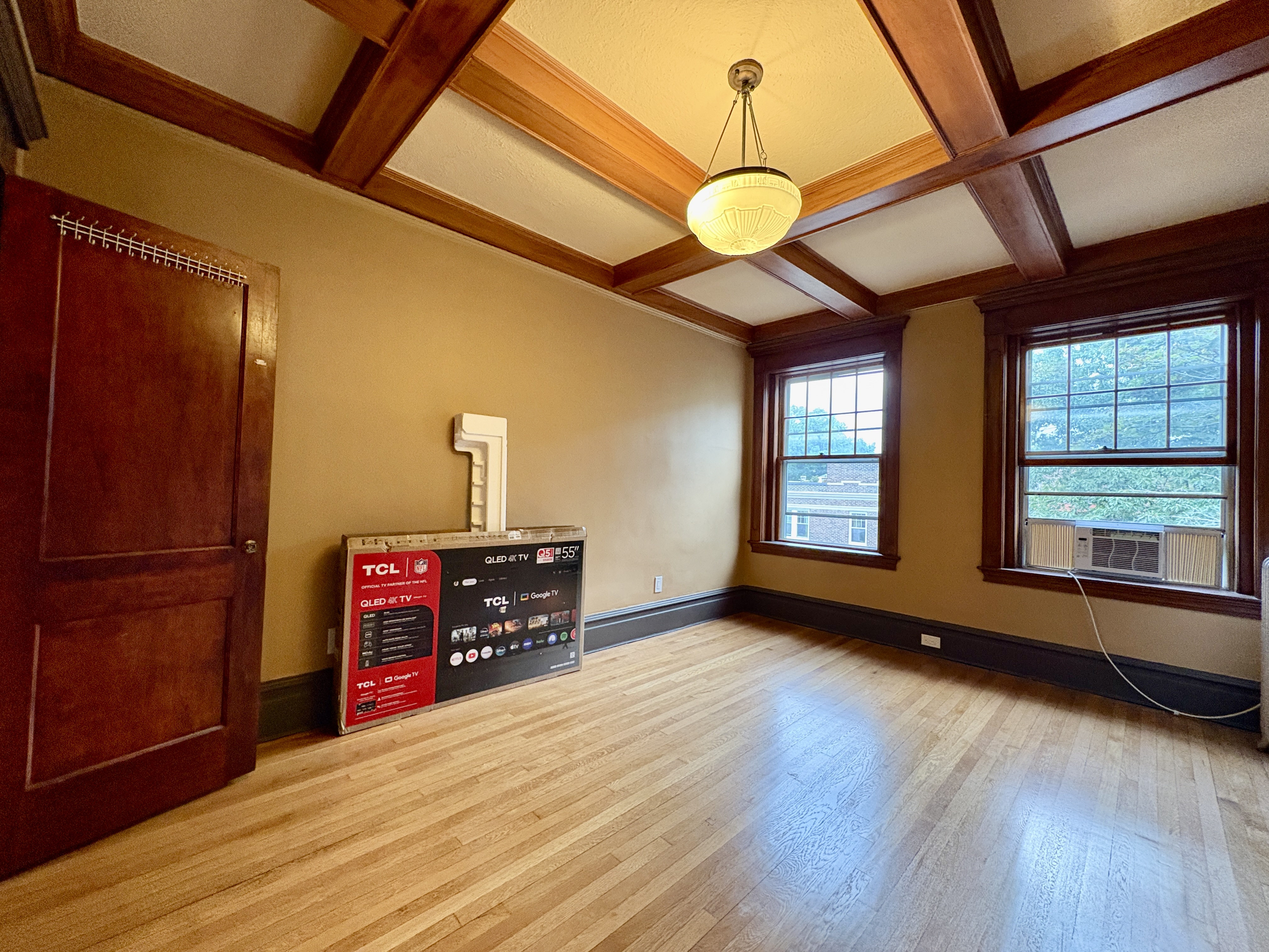 Photos of apartment on Naples,Brookline MA 02446