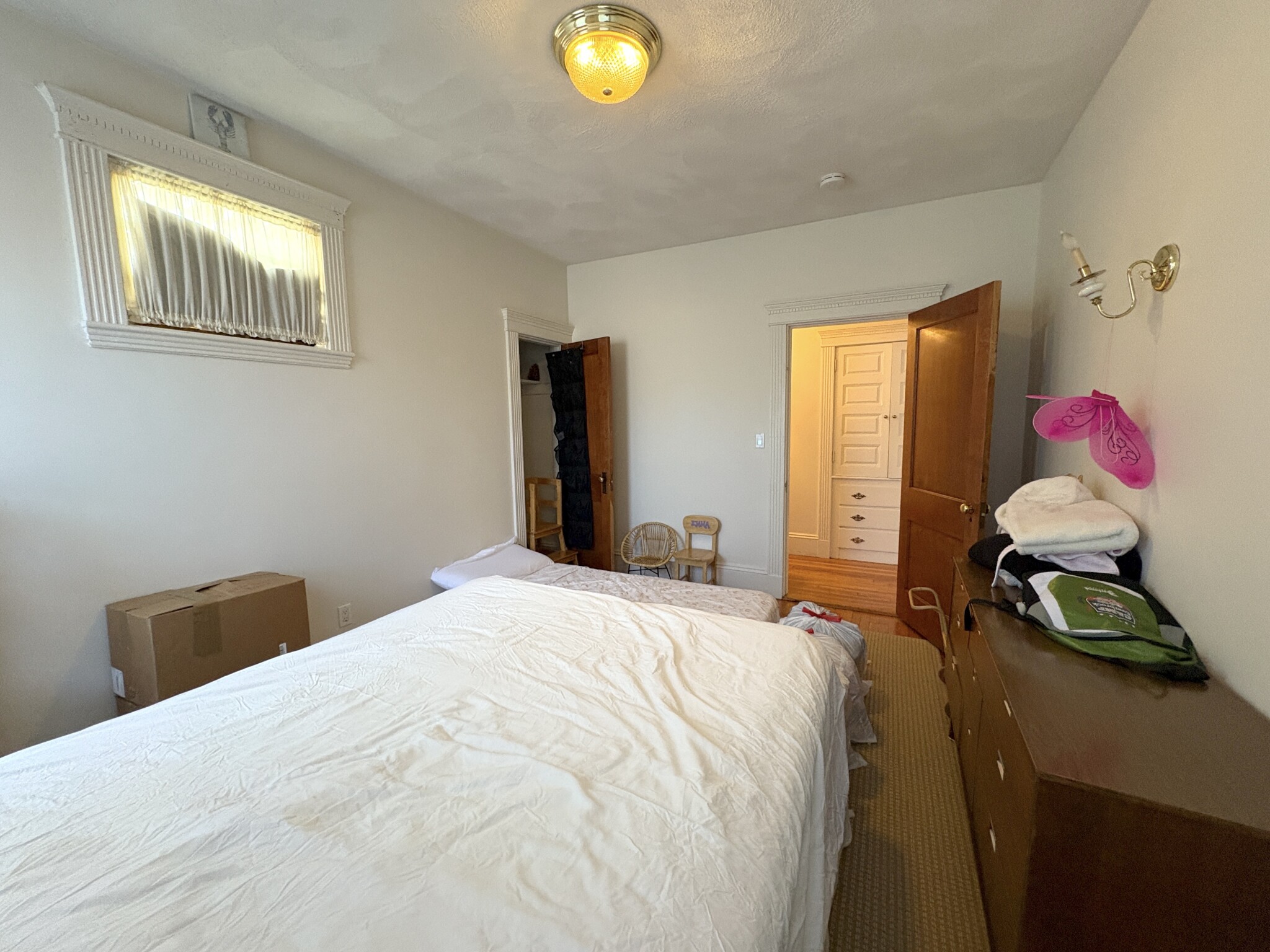 Photos of apartment on Kilsyth,Brookline MA 02445