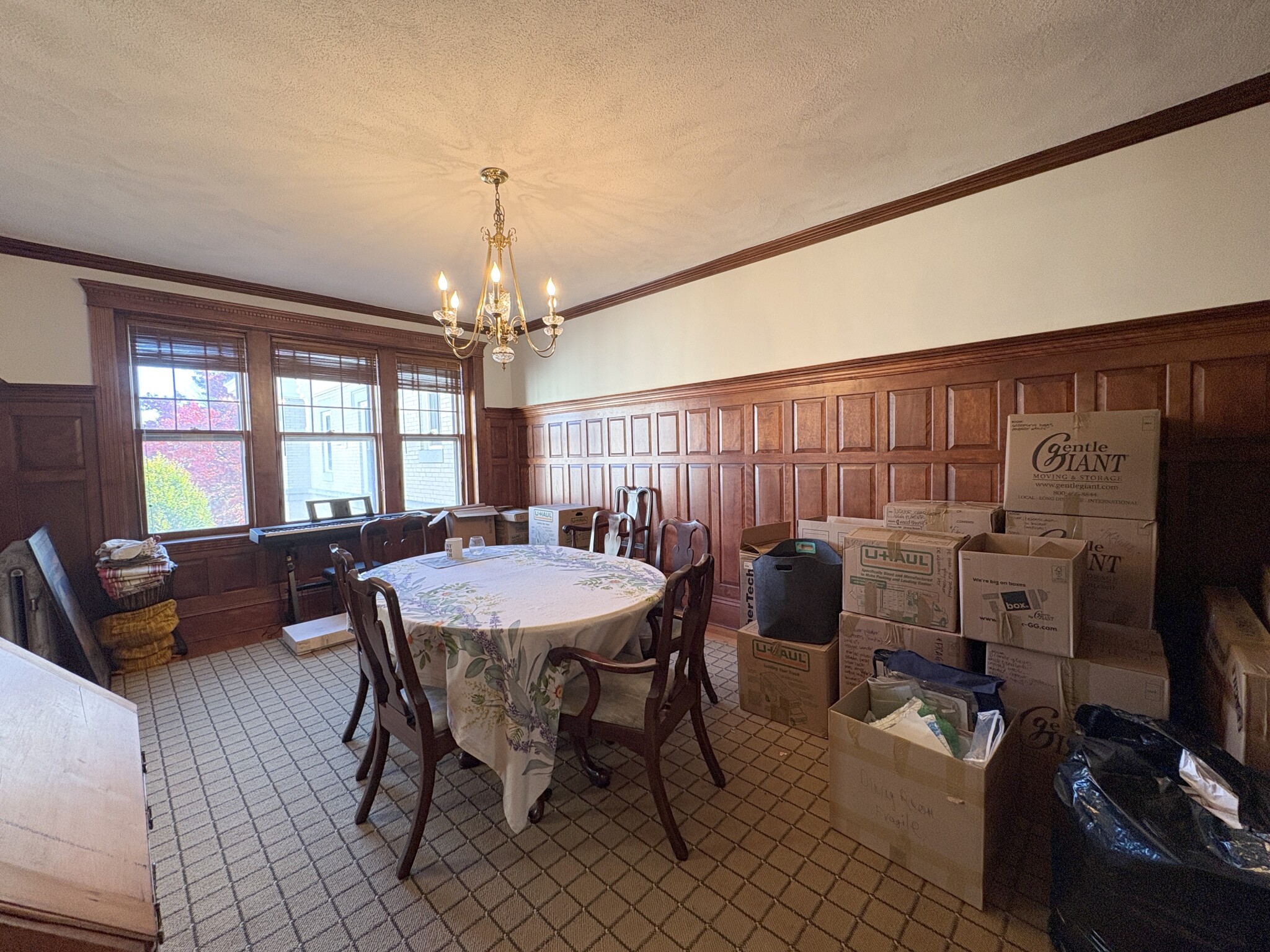Photos of apartment on Kilsyth,Brookline MA 02445