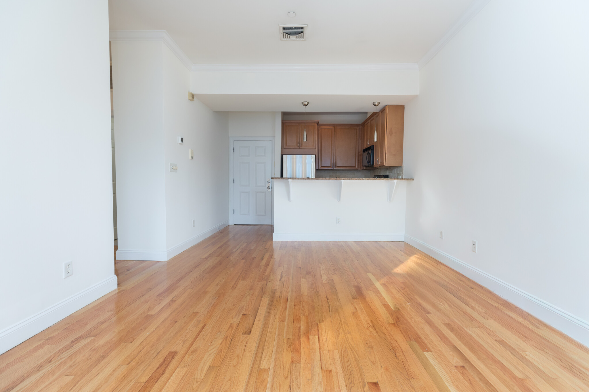 19 Knowlton St, South Boston