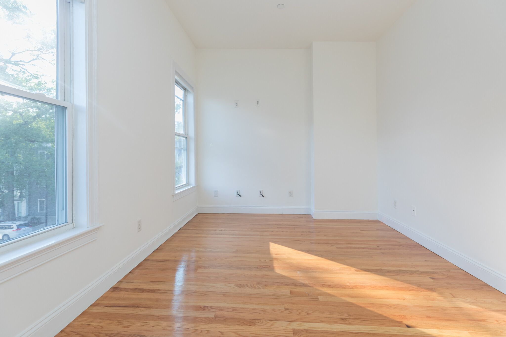 19 Knowlton St, South Boston