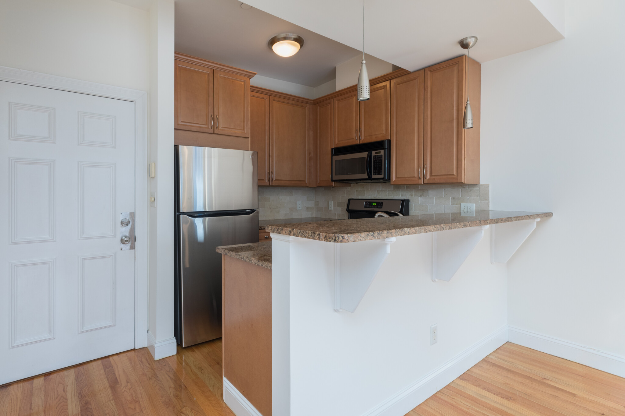 19 Knowlton St, South Boston