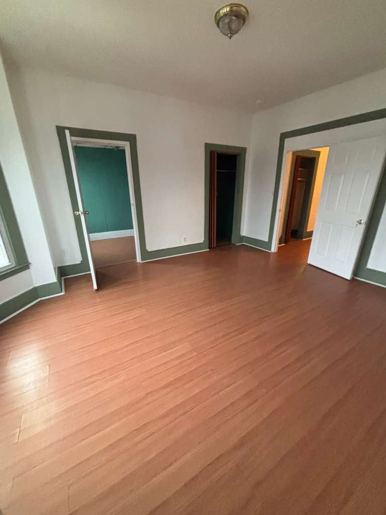 Photos of apartment on Everett St.,Boston MA 02128