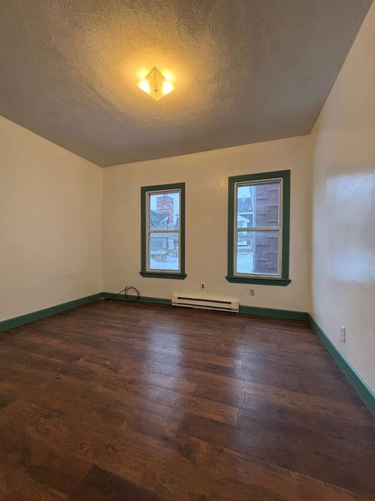 Photos of apartment on Lexington St.,Boston MA 02128
