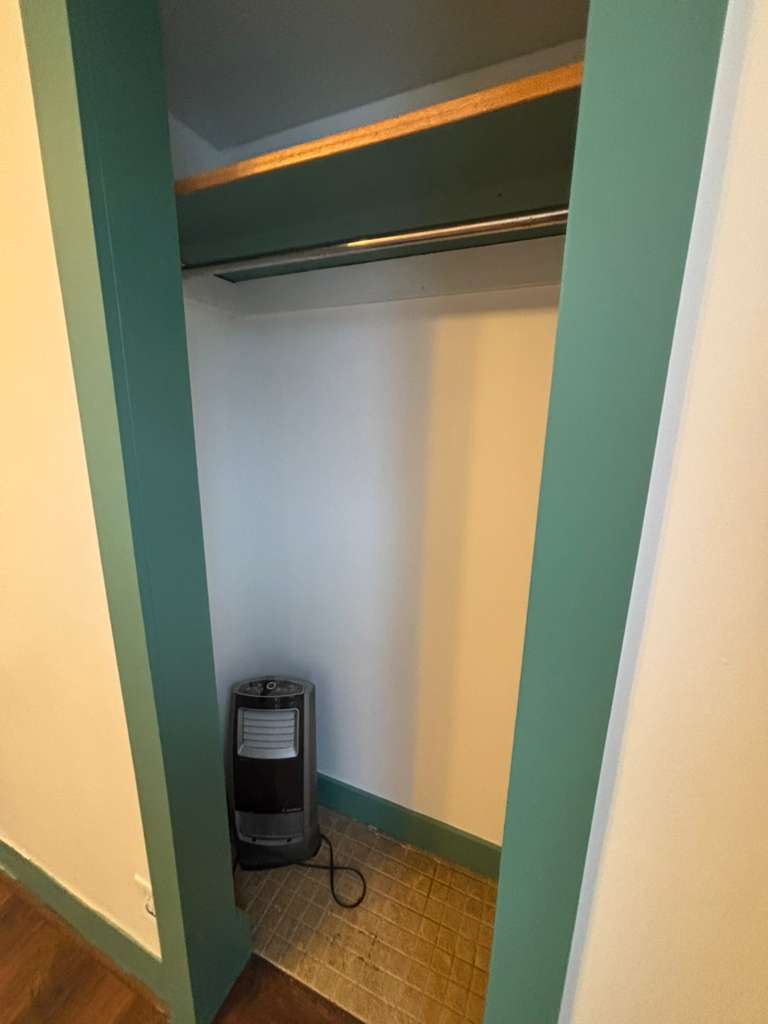 Photos of apartment on Lexington St.,Boston MA 02128