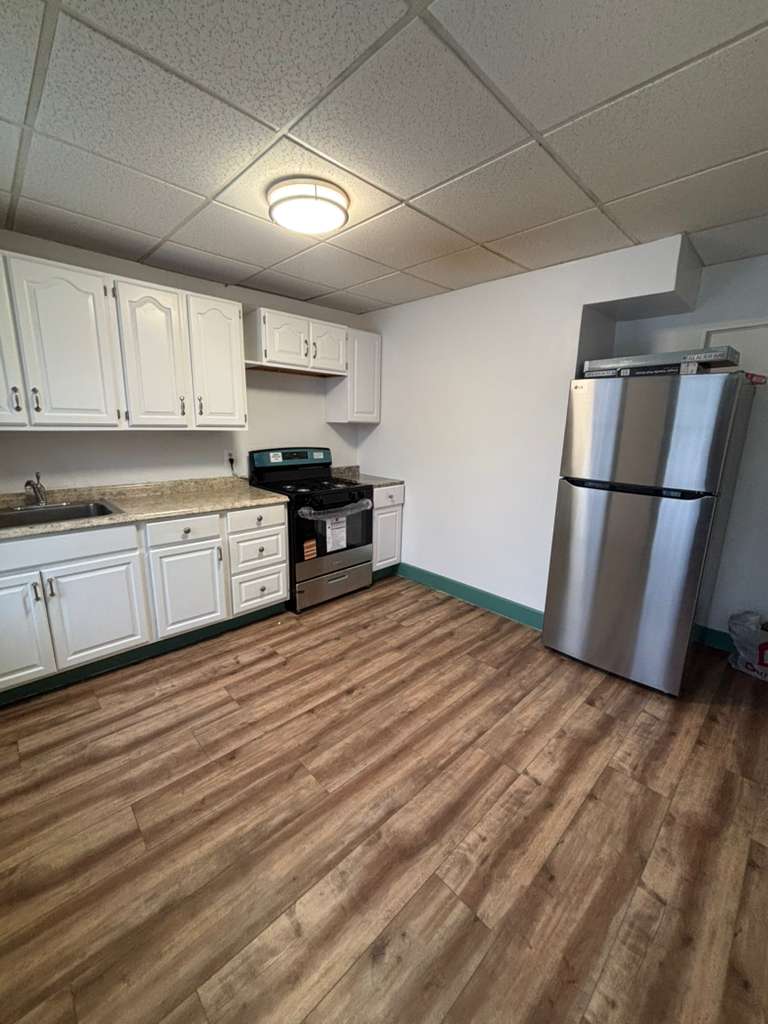 Photos of apartment on Lexington St.,Boston MA 02128