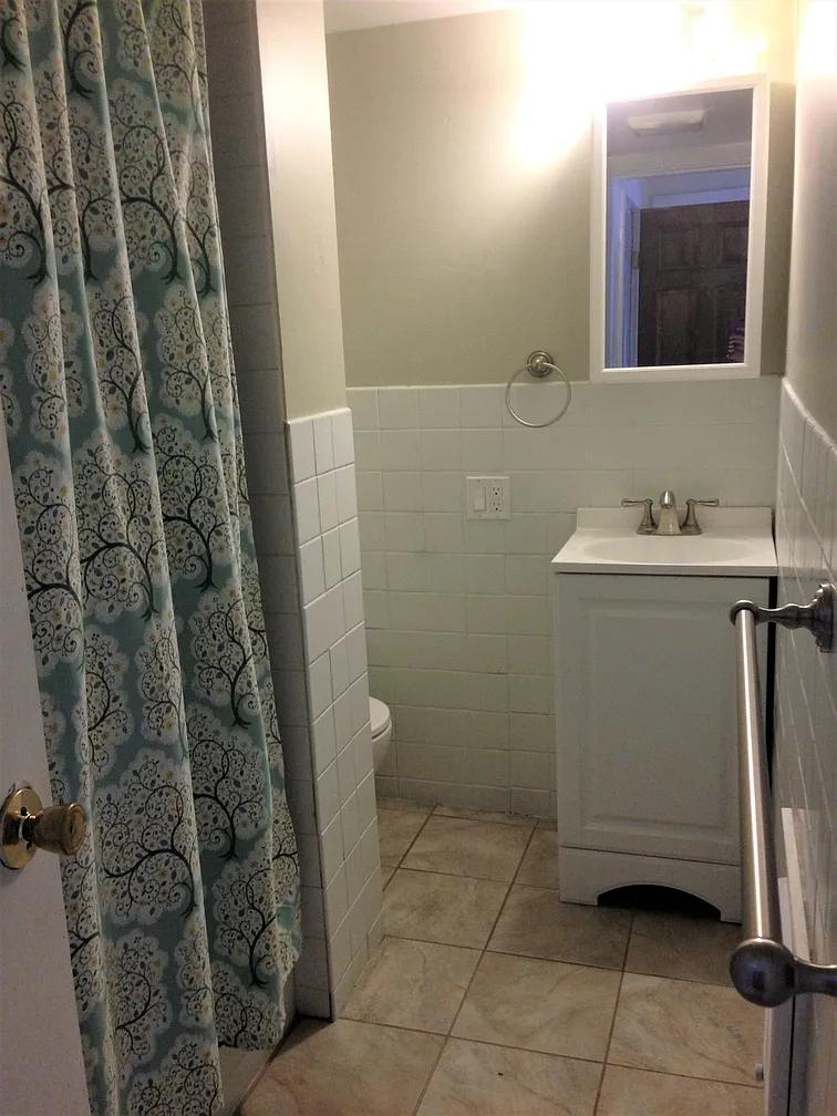 Photos of apartment on Walnut St.,Everett MA 02149