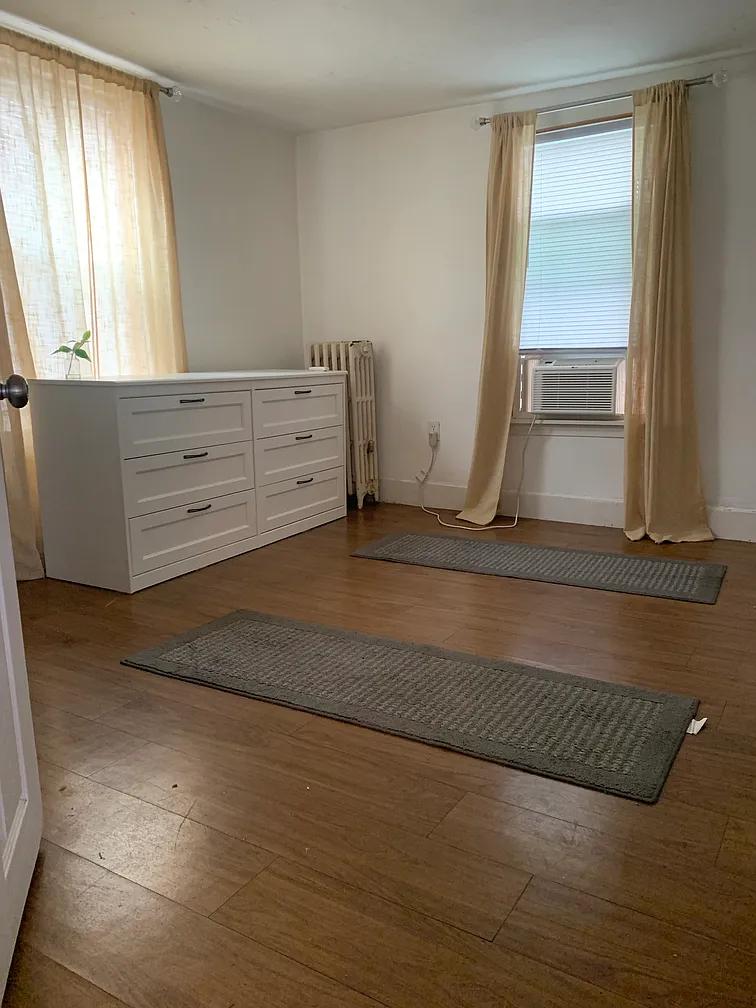 Photos of apartment on Walnut St.,Everett MA 02149
