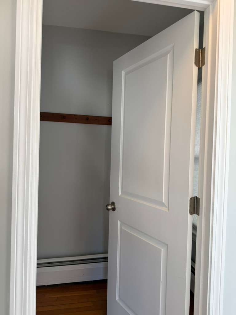 Photos of apartment on Waverly St.,Everett MA 02149
