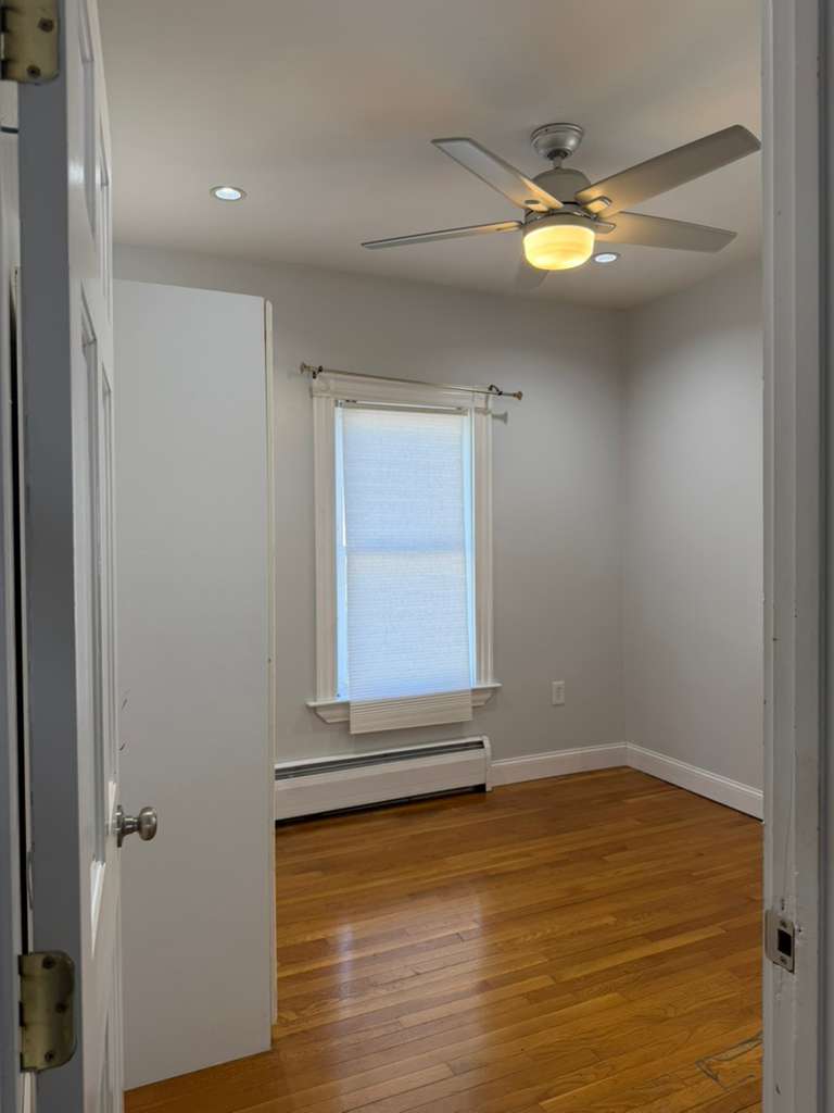 Photos of apartment on Waverly St.,Everett MA 02149