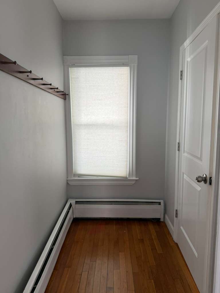Photos of apartment on Waverly St.,Everett MA 02149
