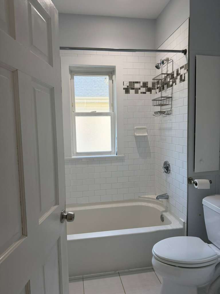 Photos of apartment on Waverly St.,Everett MA 02149