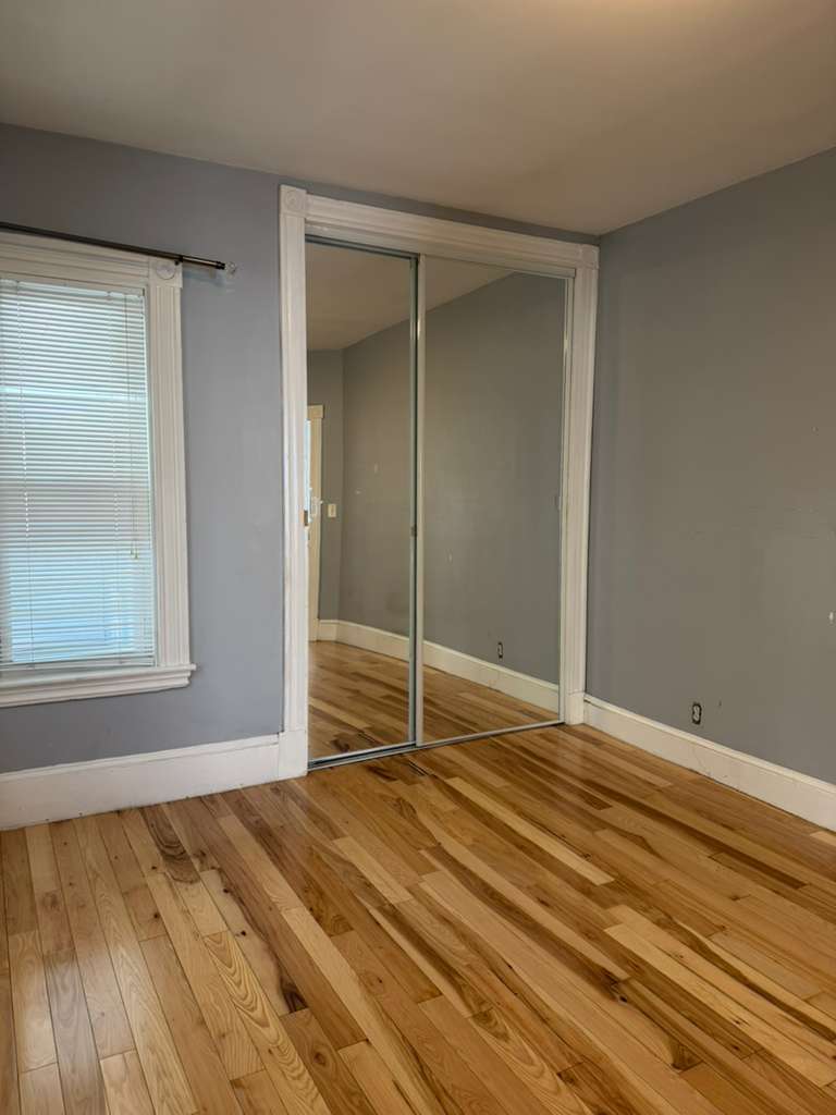 Photos of apartment on Waverly St.,Everett MA 02149
