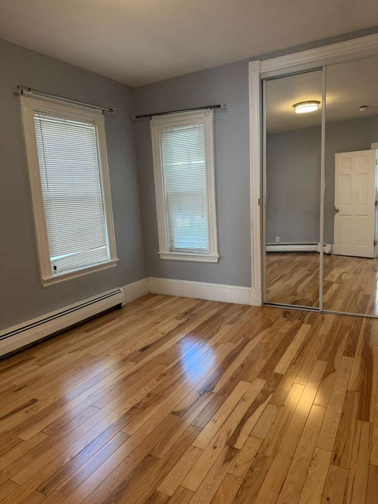 Photos of apartment on Waverly St.,Everett MA 02149