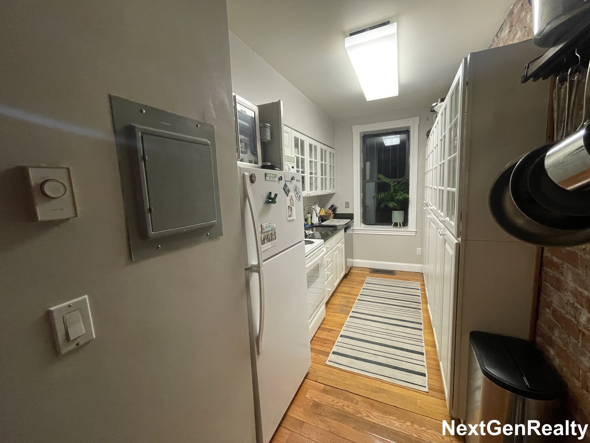 90 Saint Botolph St, South End