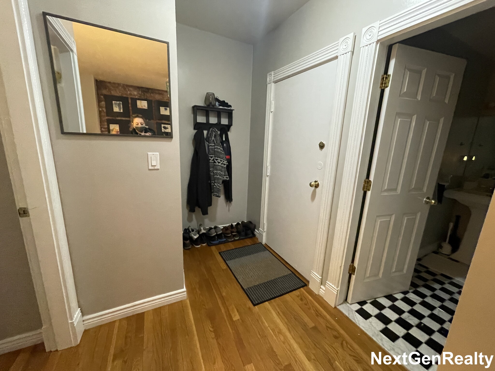 90 Saint Botolph St, South End