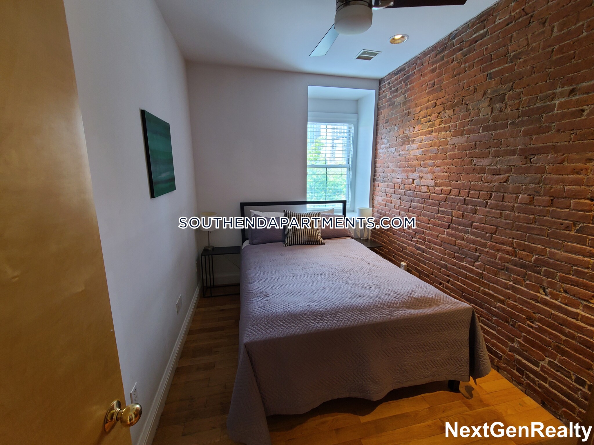 476 Columbus Ave, South End