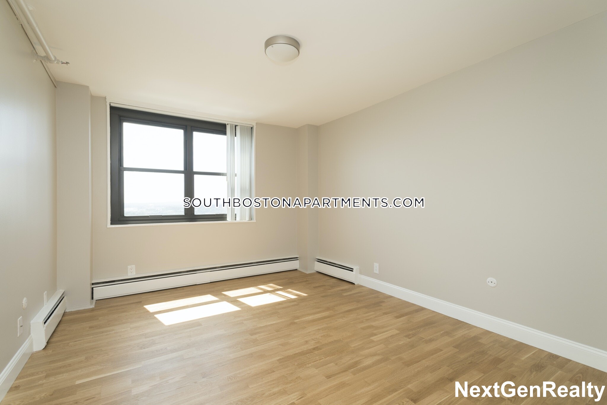 1410 Columbia Rd, South Boston