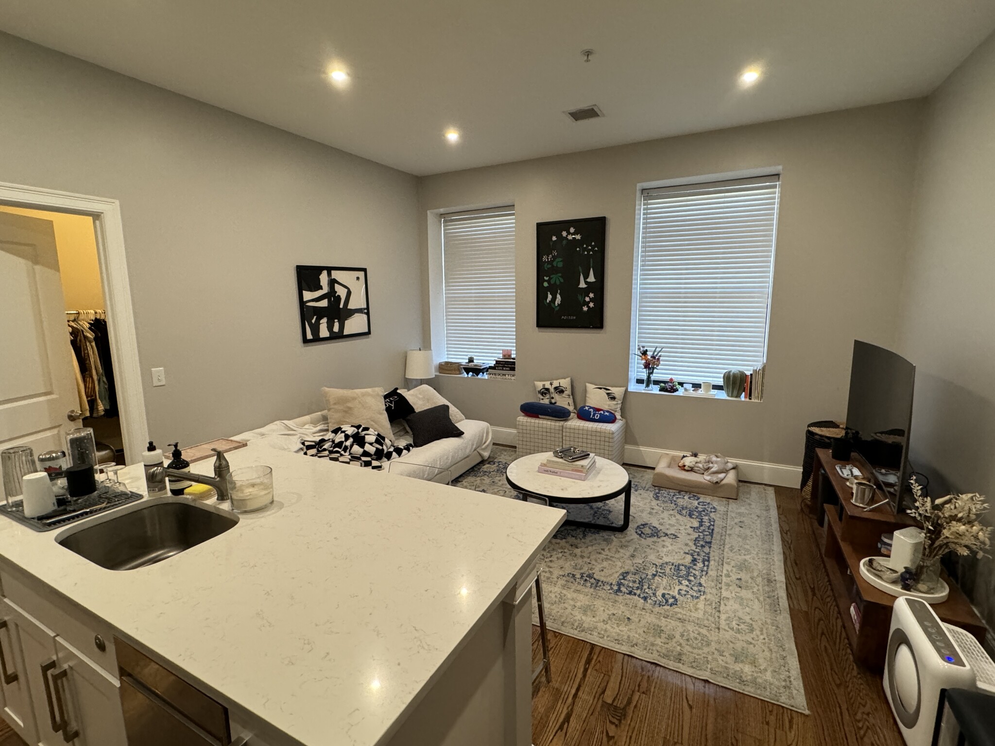 Photos of apartment on Dudley St.,Boston MA 02119