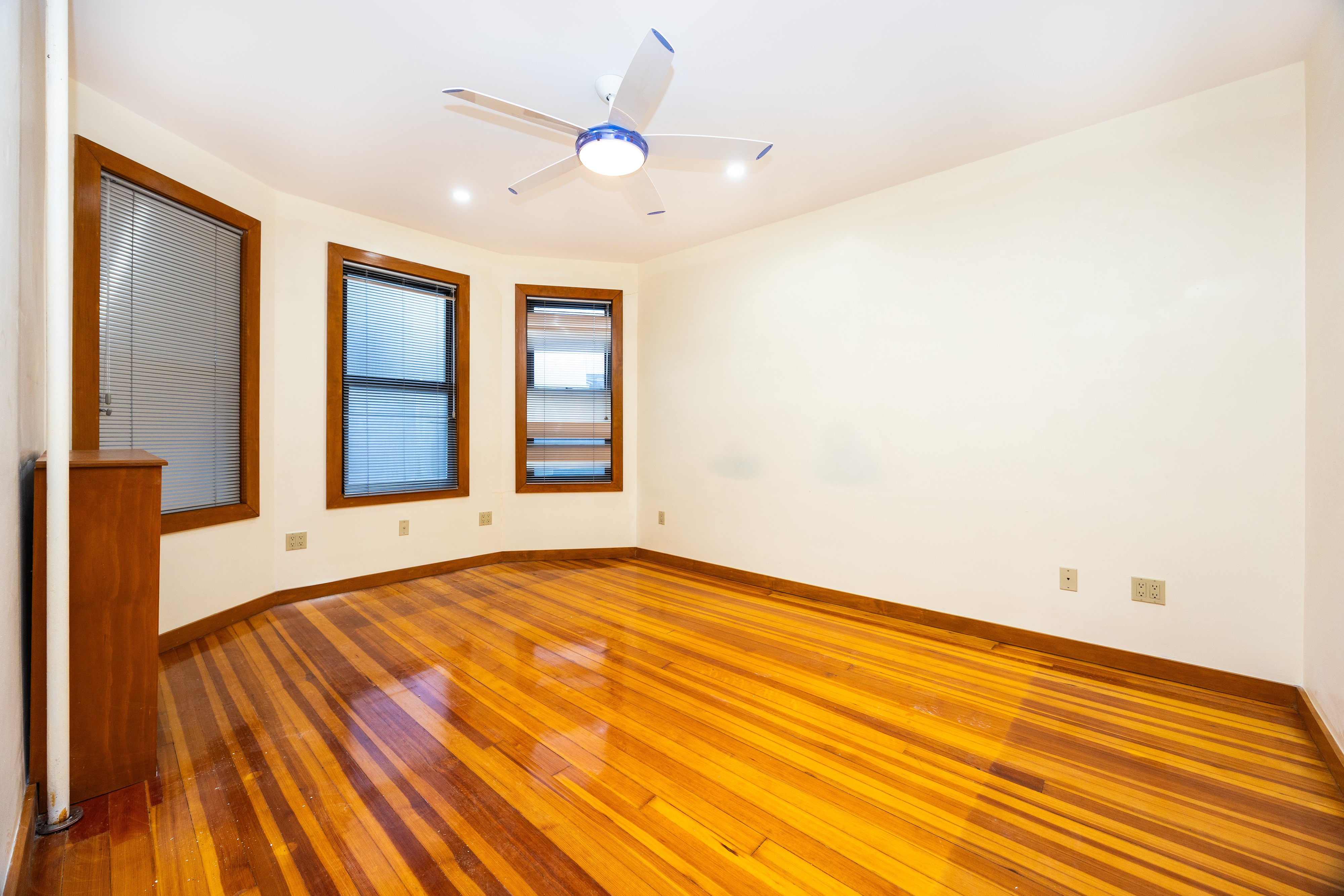 Photos of apartment on Browne St.,Brookline MA 02446