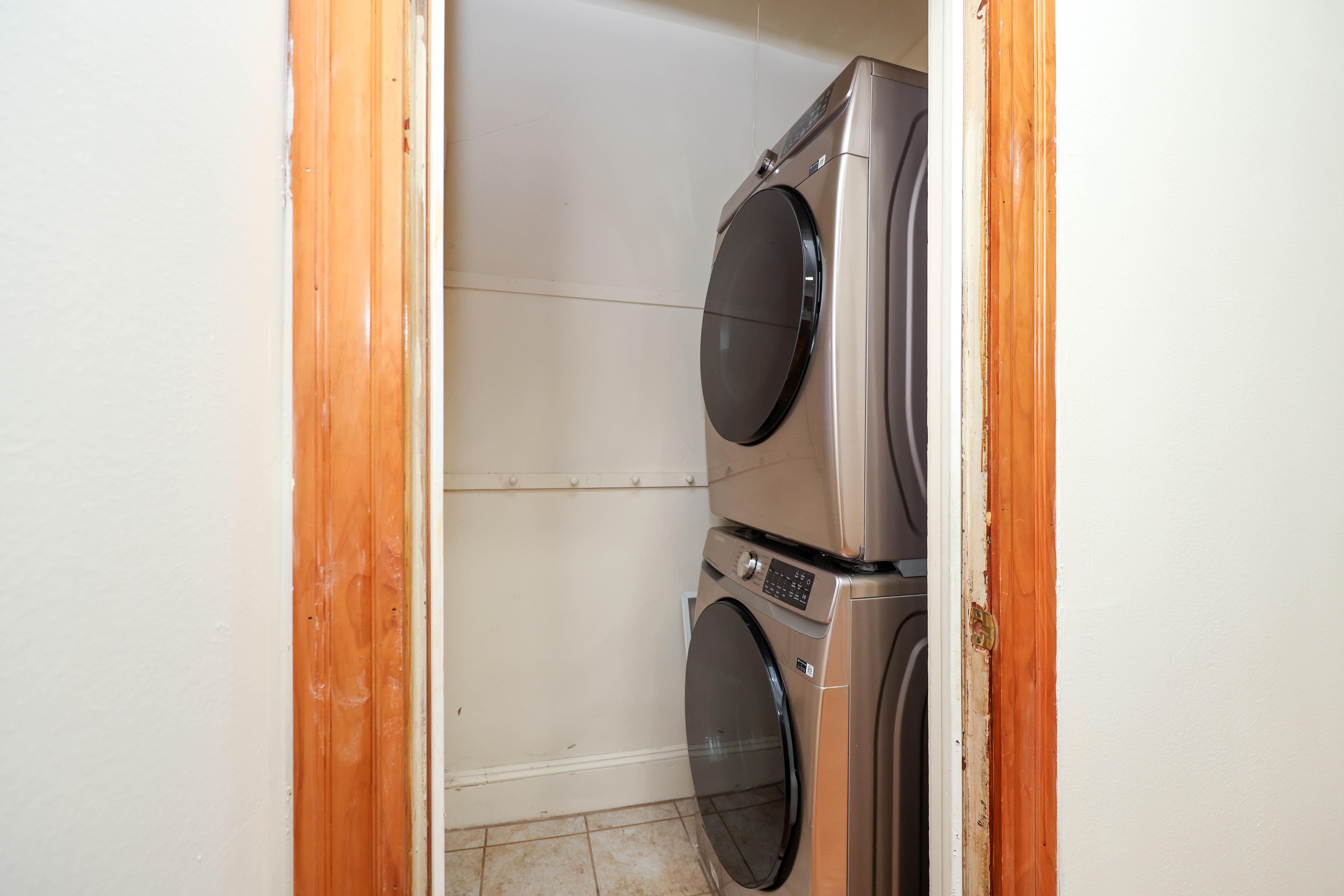 Photos of apartment on Rogers Ave.,Somerville MA 02144