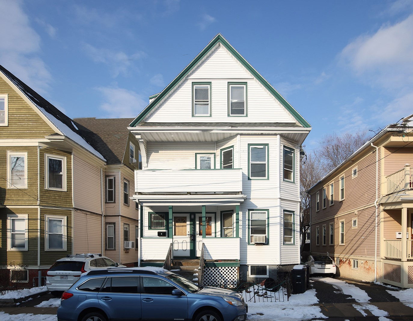 21 Hawthorne St. - Davis Square