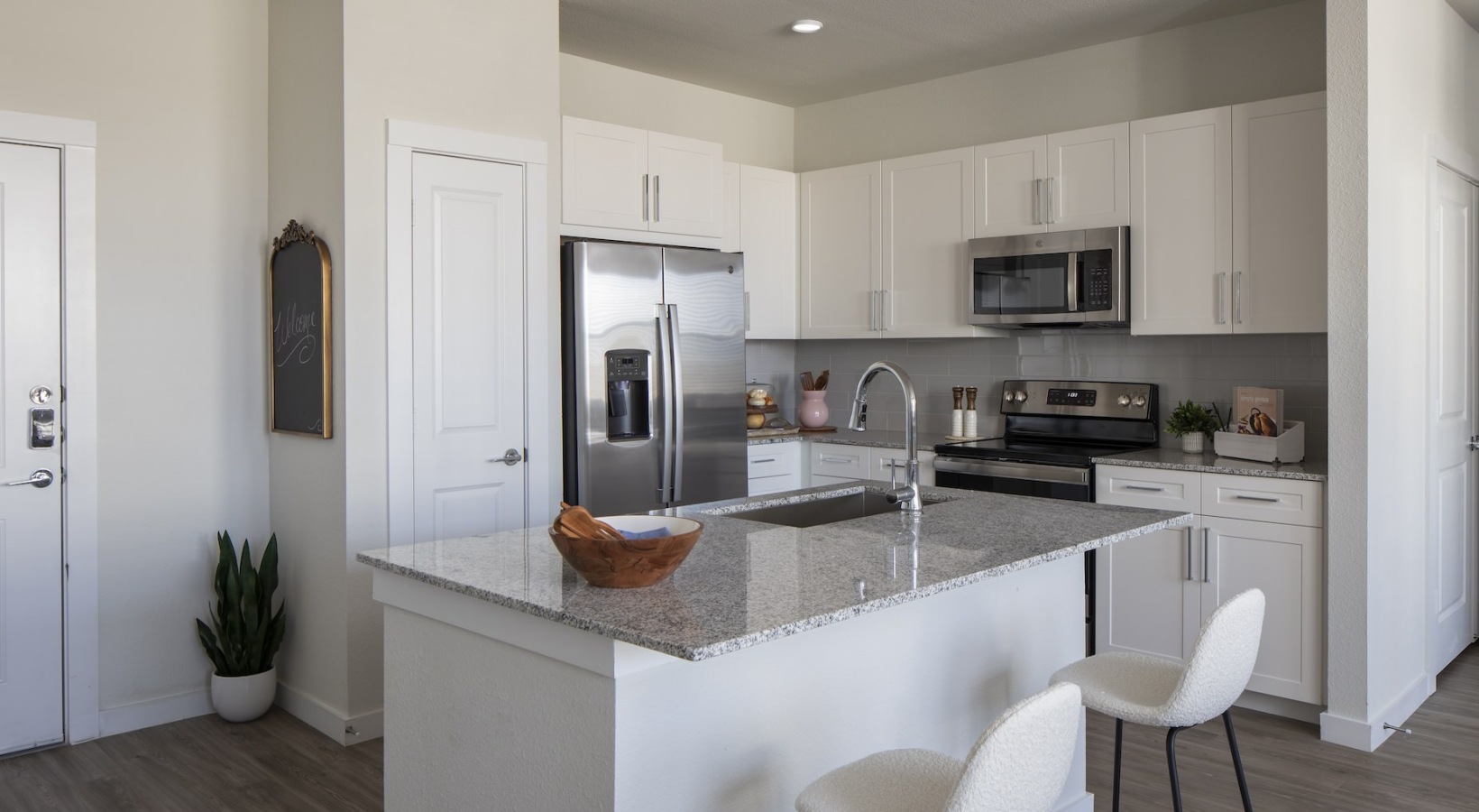 1518 FM 2001, Buda, TX - 1,105 USD/ month