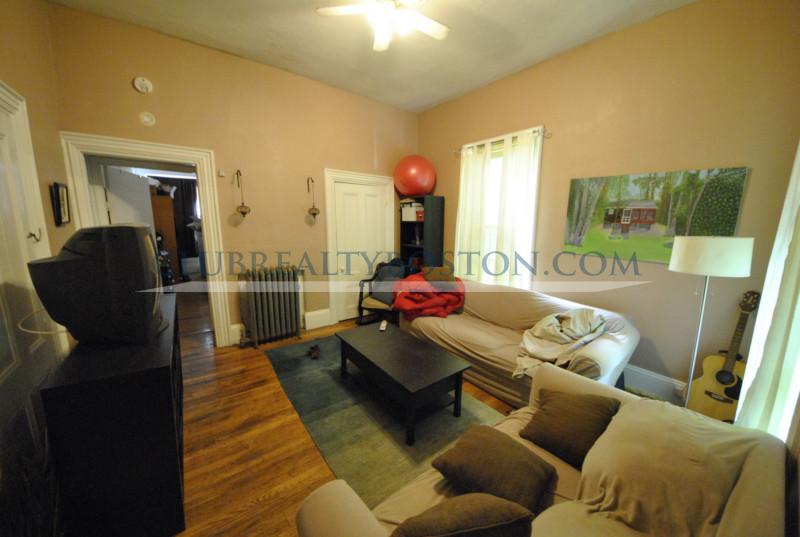 25 Bigelow St, Brighton