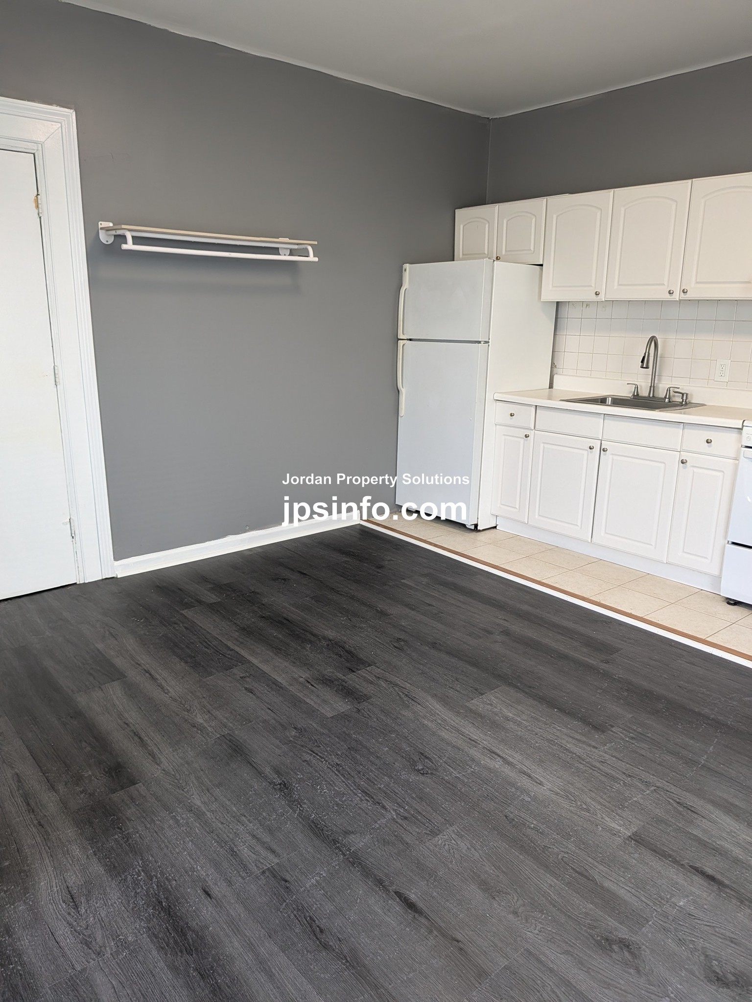 Photos of apartment on Perkins St.,Somerville MA 02145