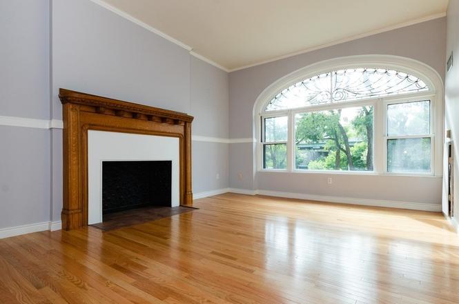 Photos of apartment on Commonwealth Ave.,Boston MA 02215