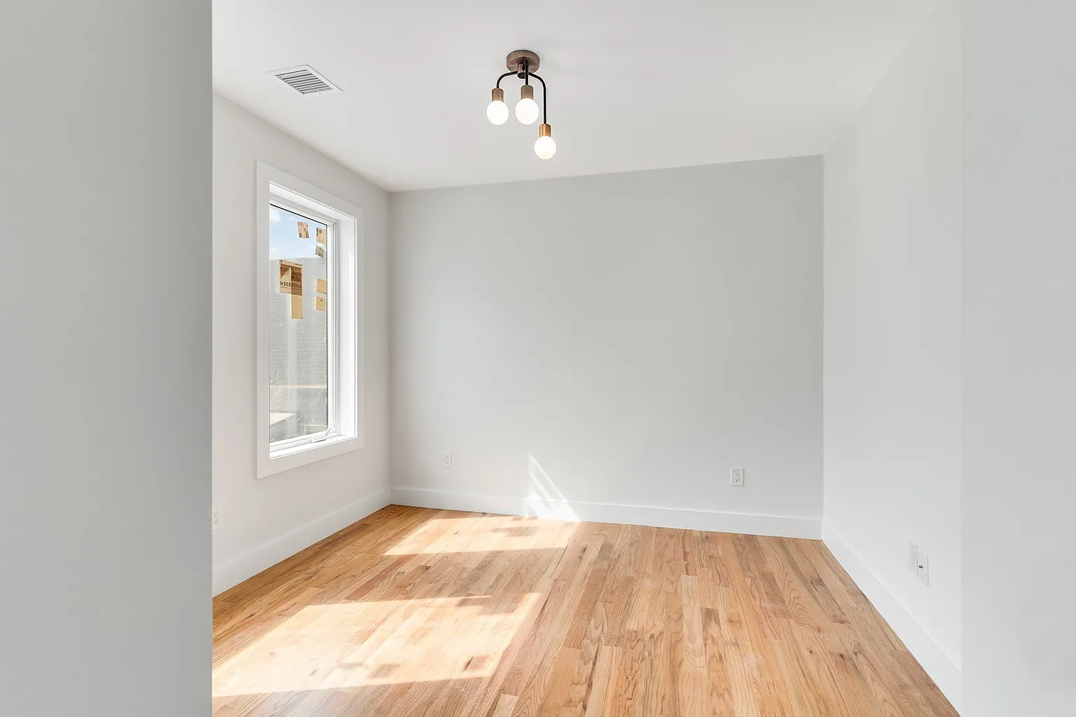 Photos of apartment on Condor St.,Boston MA 02128