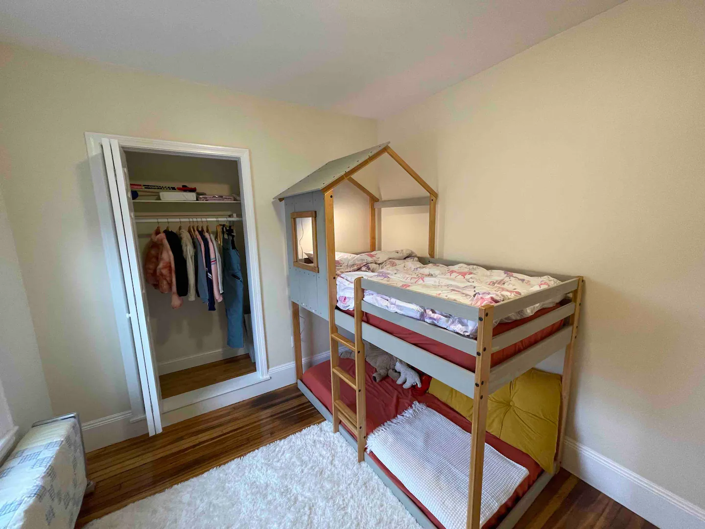 2572 Massachusetts Ave. — North Cambridge