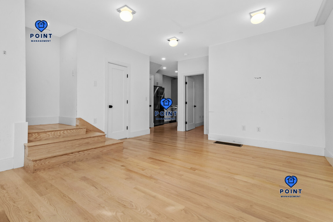 Photos of apartment on Chelsea,Boston MA 02128