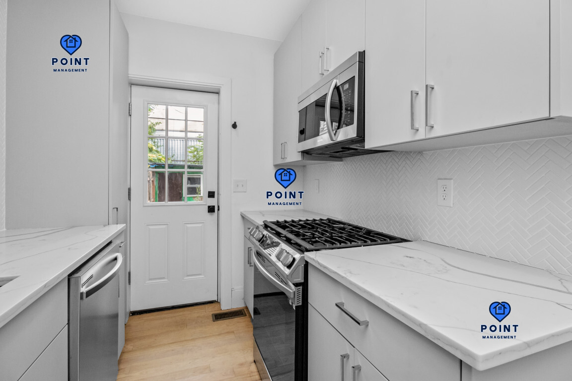 Photos of apartment on Chelsea,Boston MA 02128