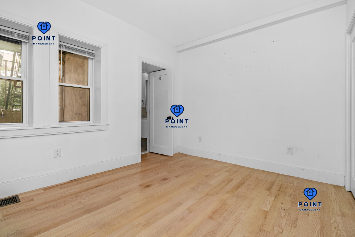 Photos of apartment on Chelsea,Boston MA 02128