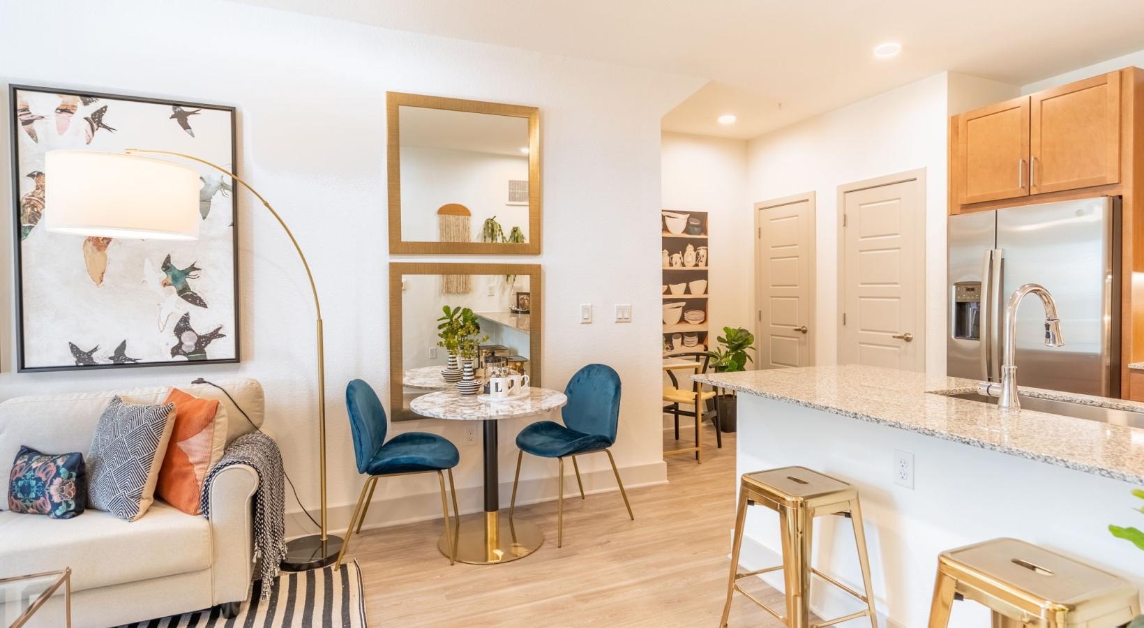 348 Main St., Leander, TX - 1,890 USD/ month