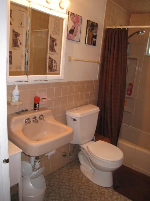 3 Calvin St, Ward Two