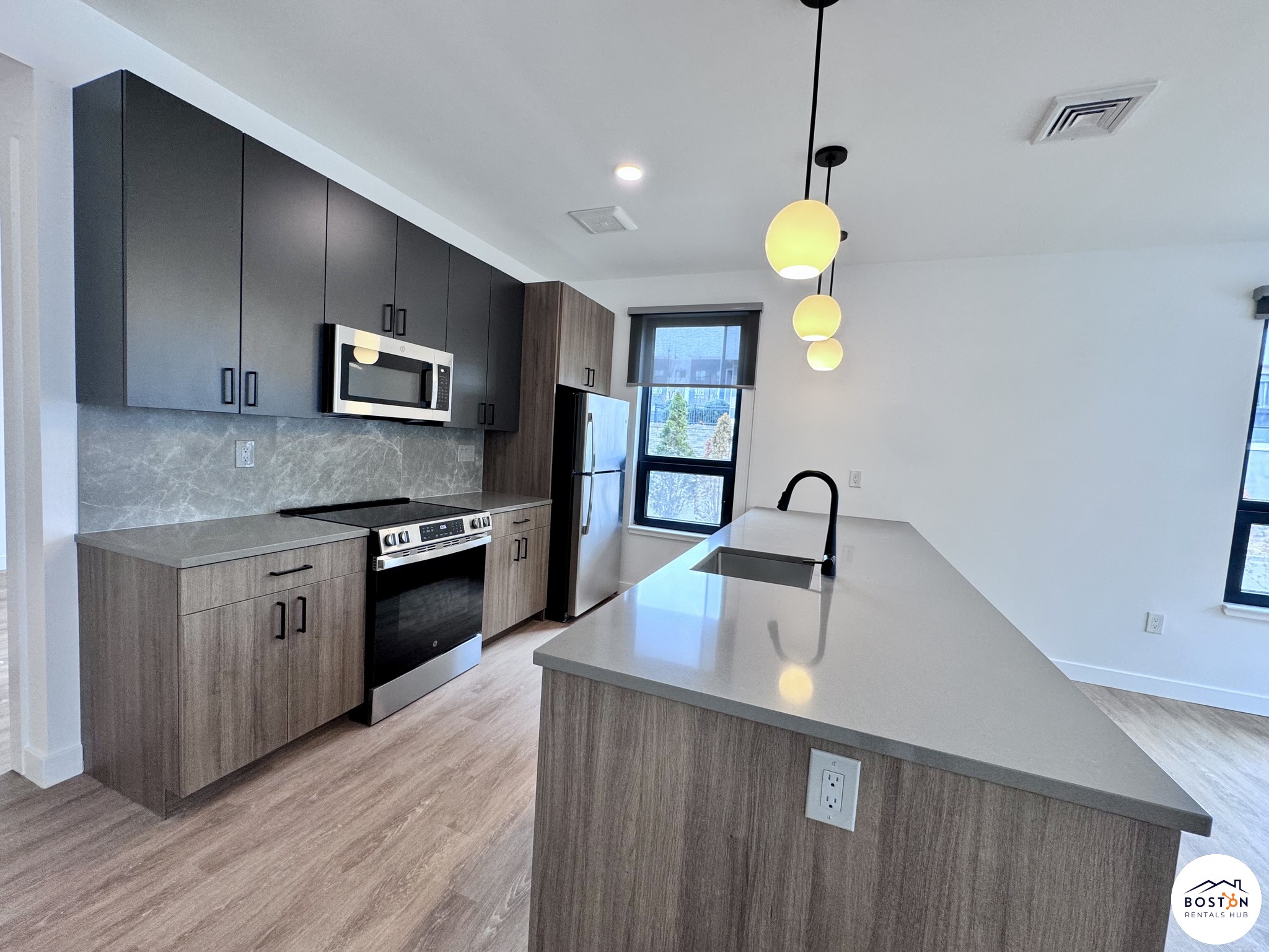 199 Gardner — West Roxbury