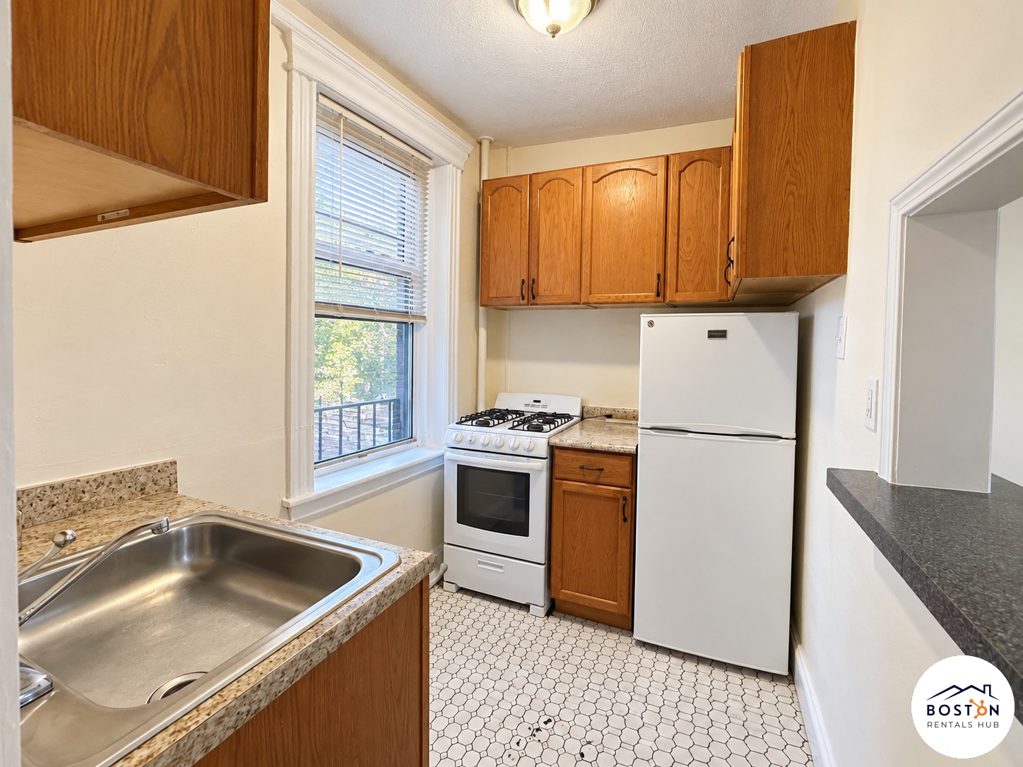 360 Riverway