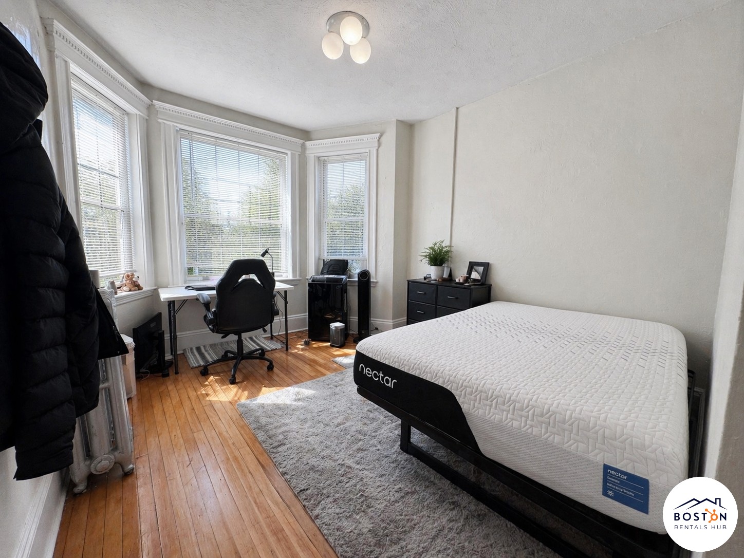 136 Hemenway St. — Fenway