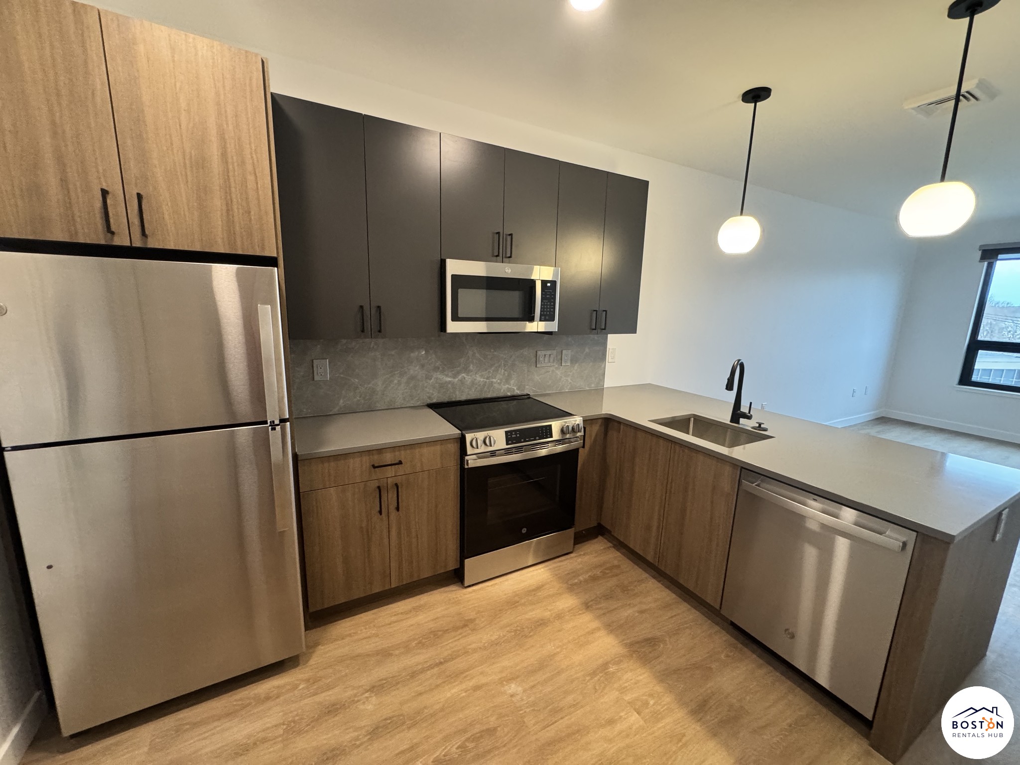 199 Gardner — West Roxbury