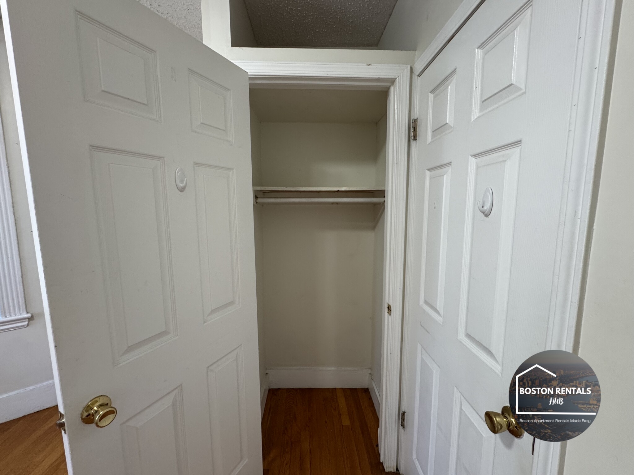171 Hemenway St. — Fenway