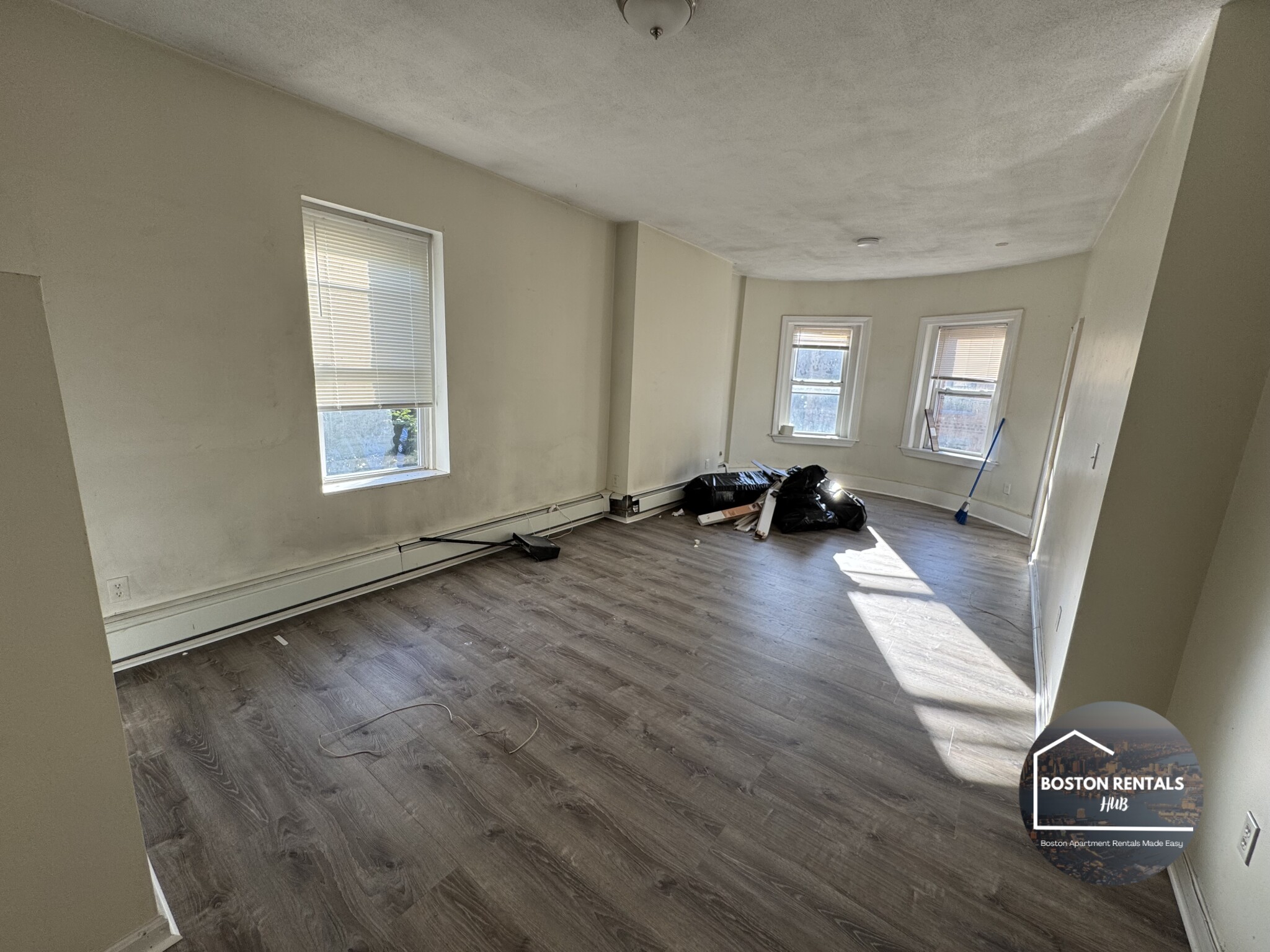 16 Wait St. — Mission Hill