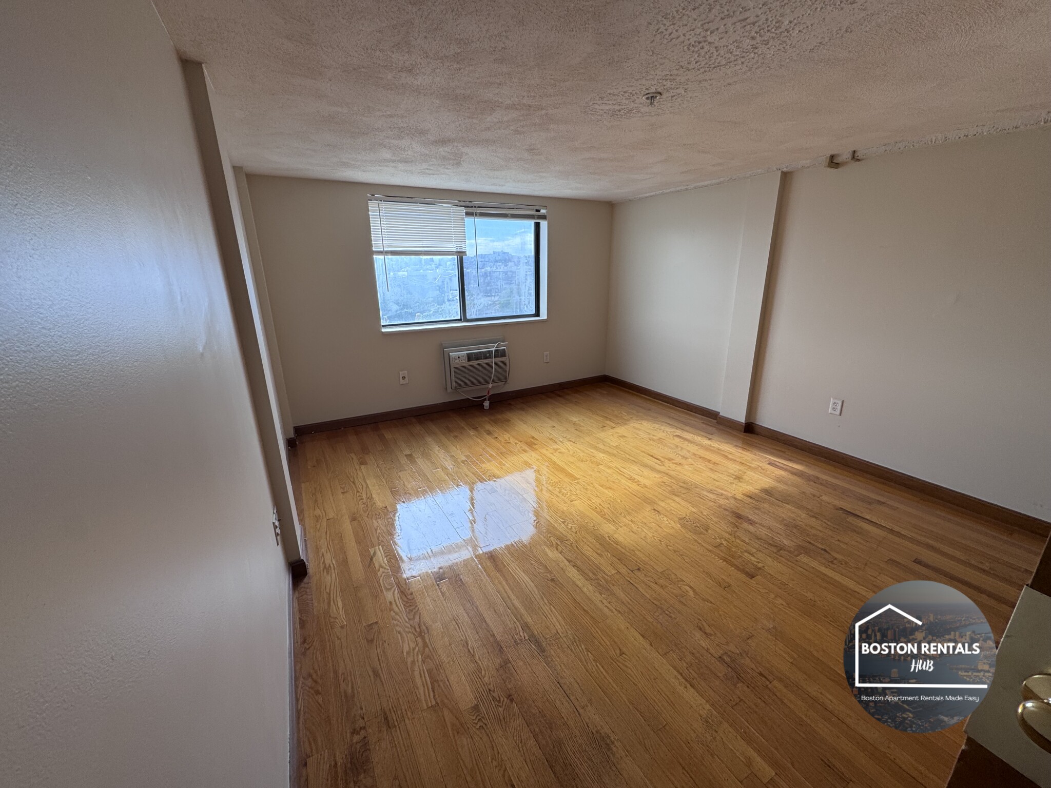 1110 Commonwealth Ave.