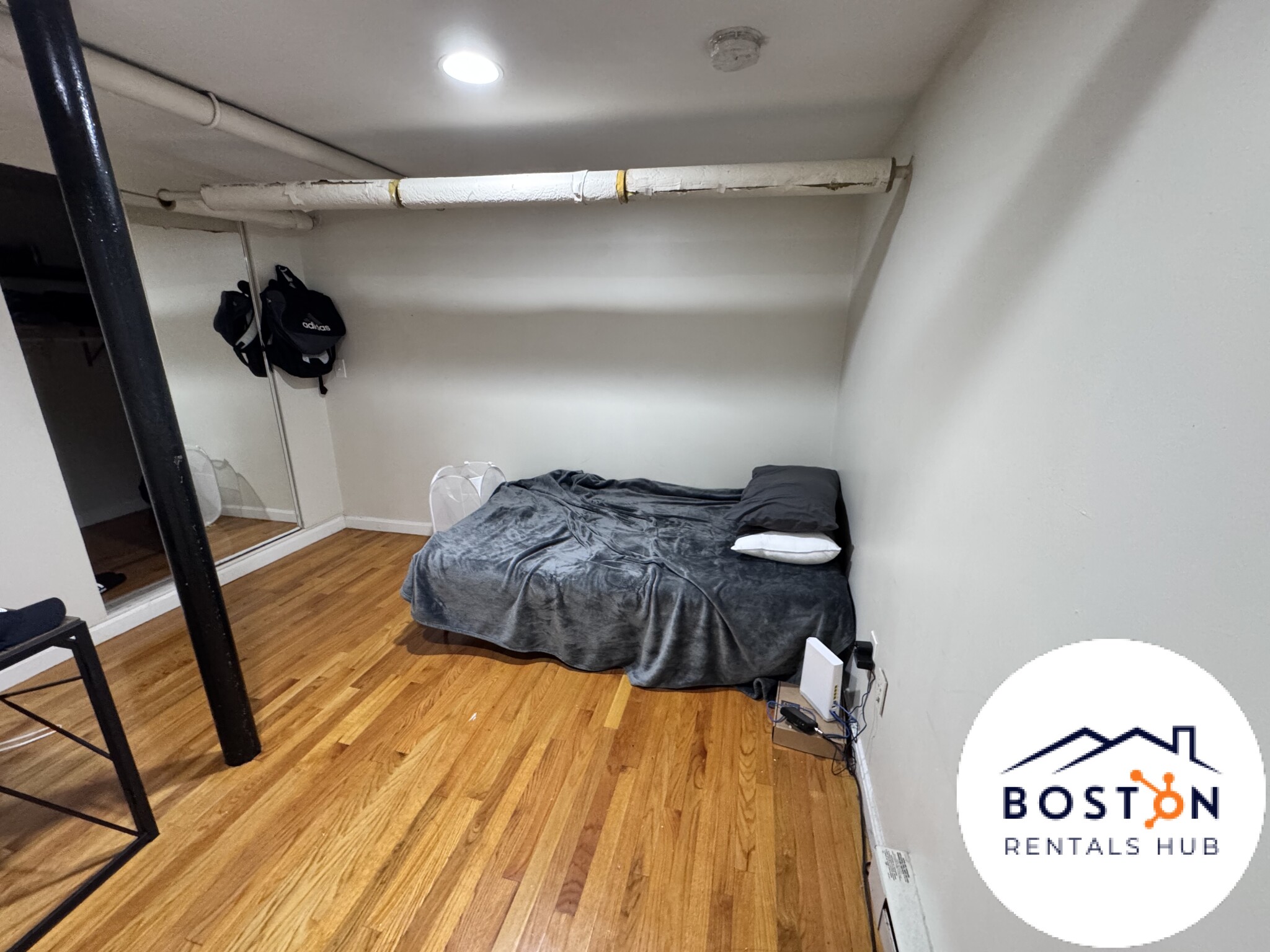 171 Hemenway St. — Fenway